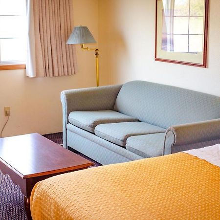Cozy House Inn & Suites By Marifah Williamsburg Esterno foto