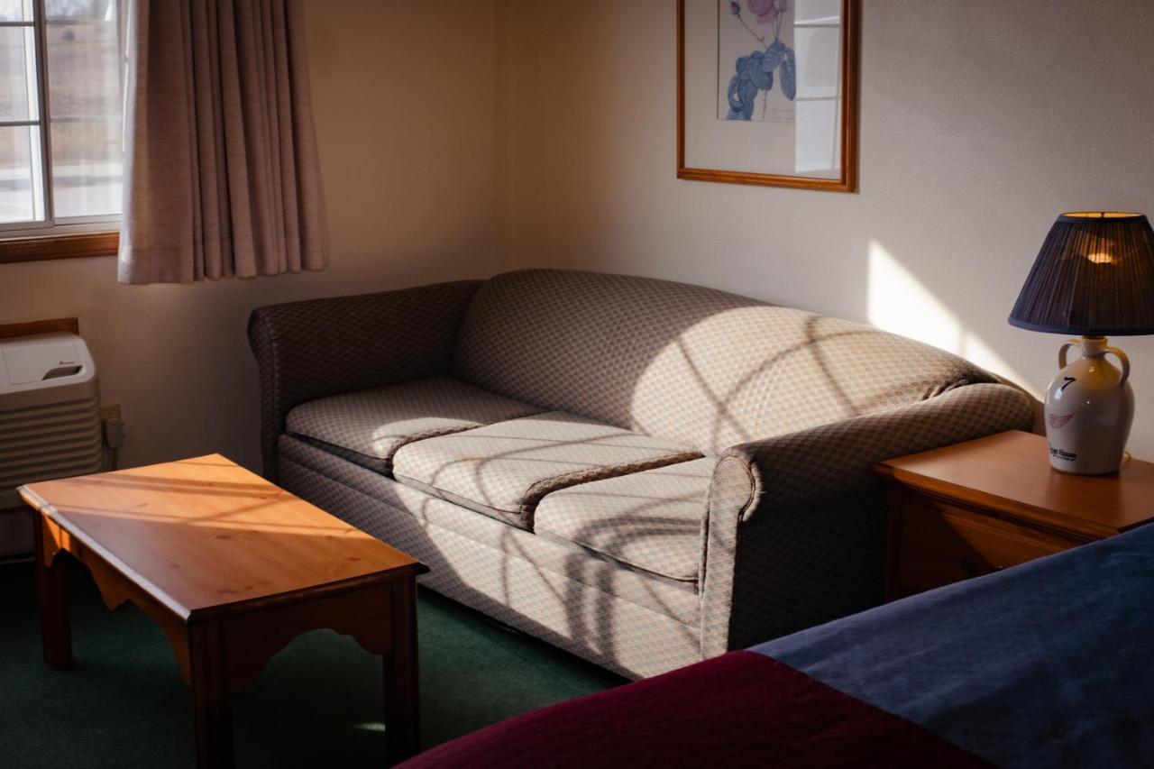 Cozy House Inn & Suites By Marifah Williamsburg Esterno foto