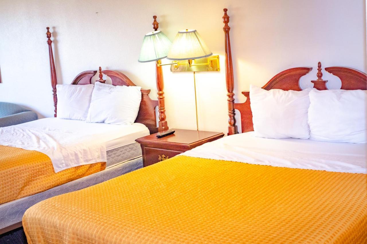 Cozy House Inn & Suites By Marifah Williamsburg Esterno foto