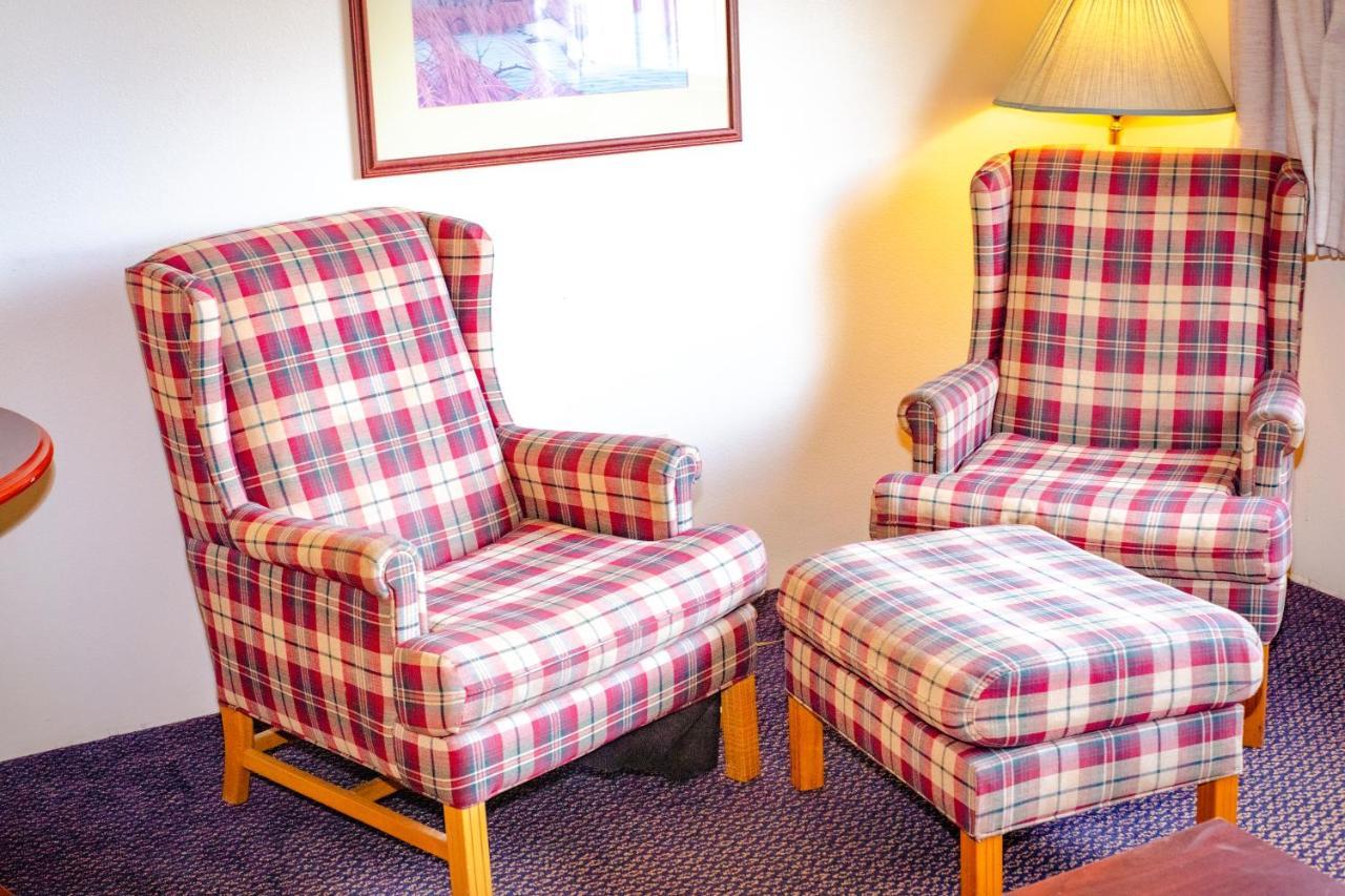 Cozy House Inn & Suites By Marifah Williamsburg Esterno foto