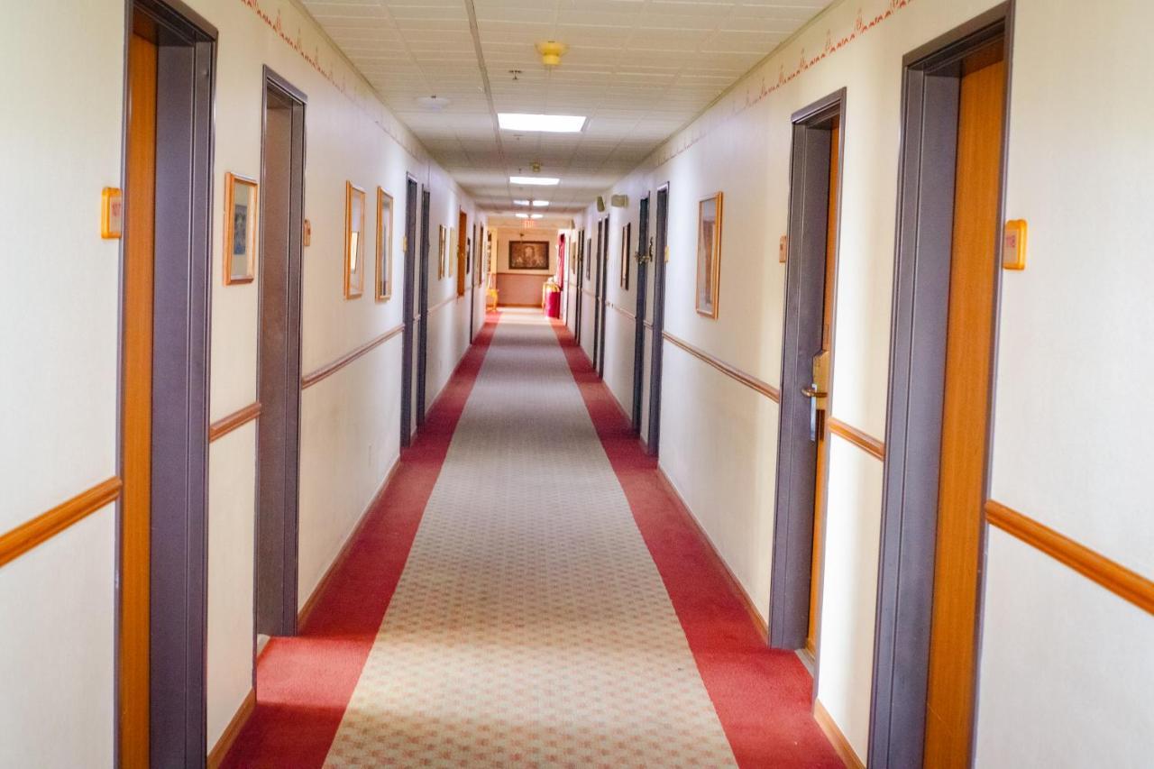 Cozy House Inn & Suites By Marifah Williamsburg Esterno foto