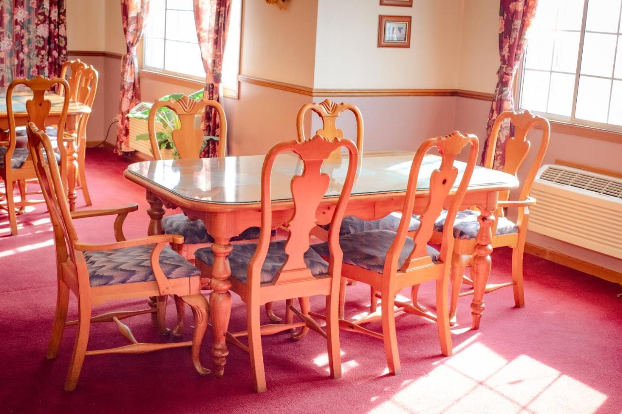 Cozy House Inn & Suites By Marifah Williamsburg Esterno foto