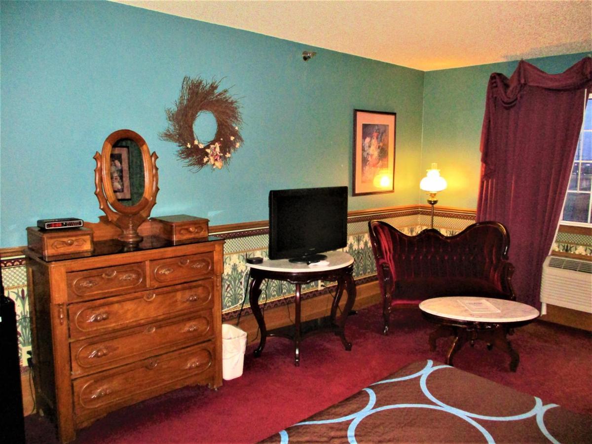 Cozy House Inn & Suites By Marifah Williamsburg Esterno foto